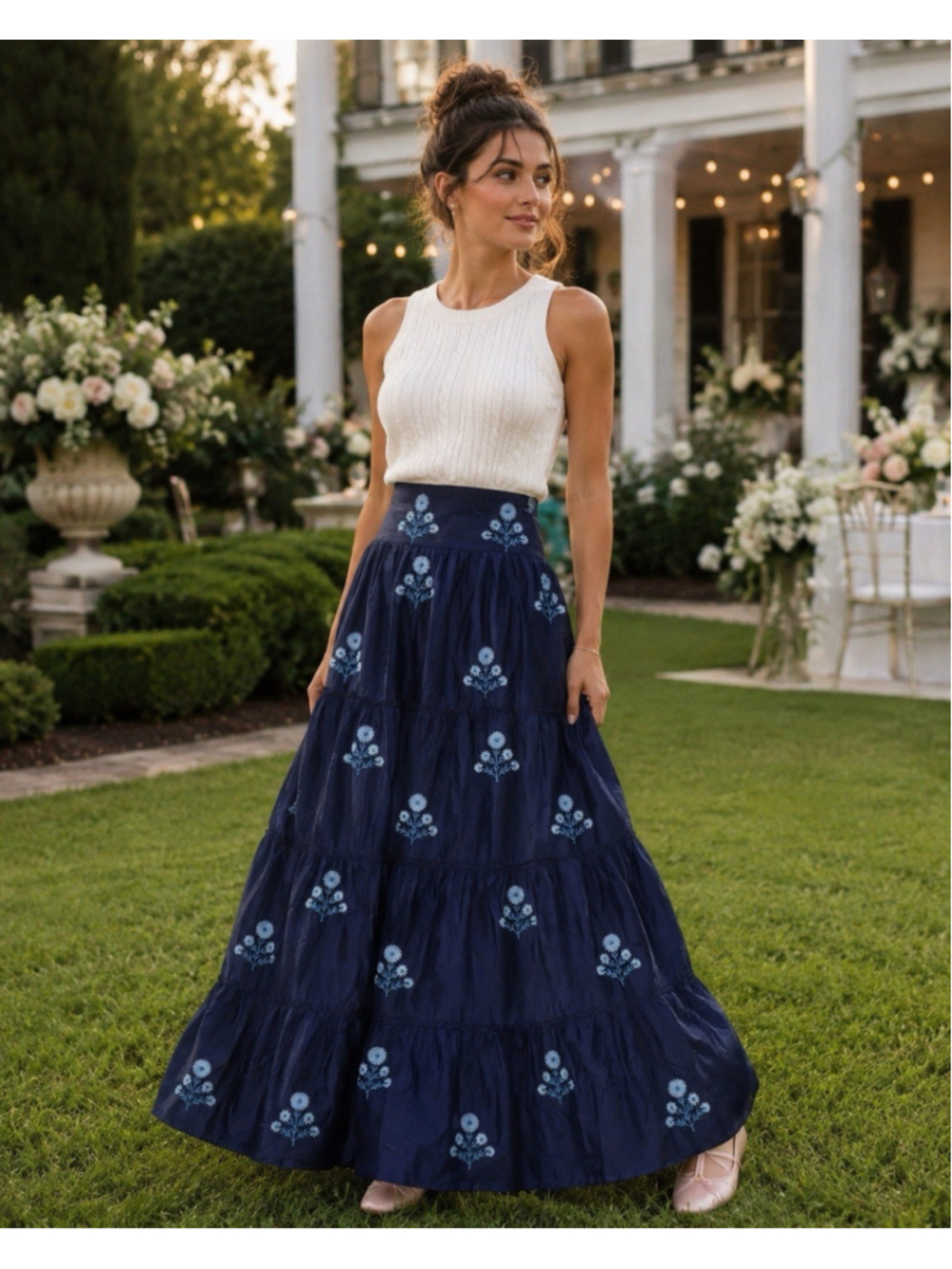 Madison Mathews Navy Blue Embroidered Tiered Maxi Skirt XL New With Tags